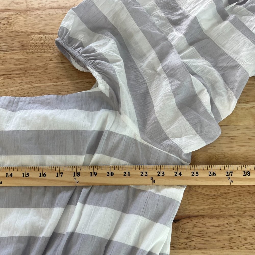 Lane Bryant Striped Off Shoulder Gray White Gathered Puff 3/4 Sleeve Size 26/28 - Picture 9 of 9